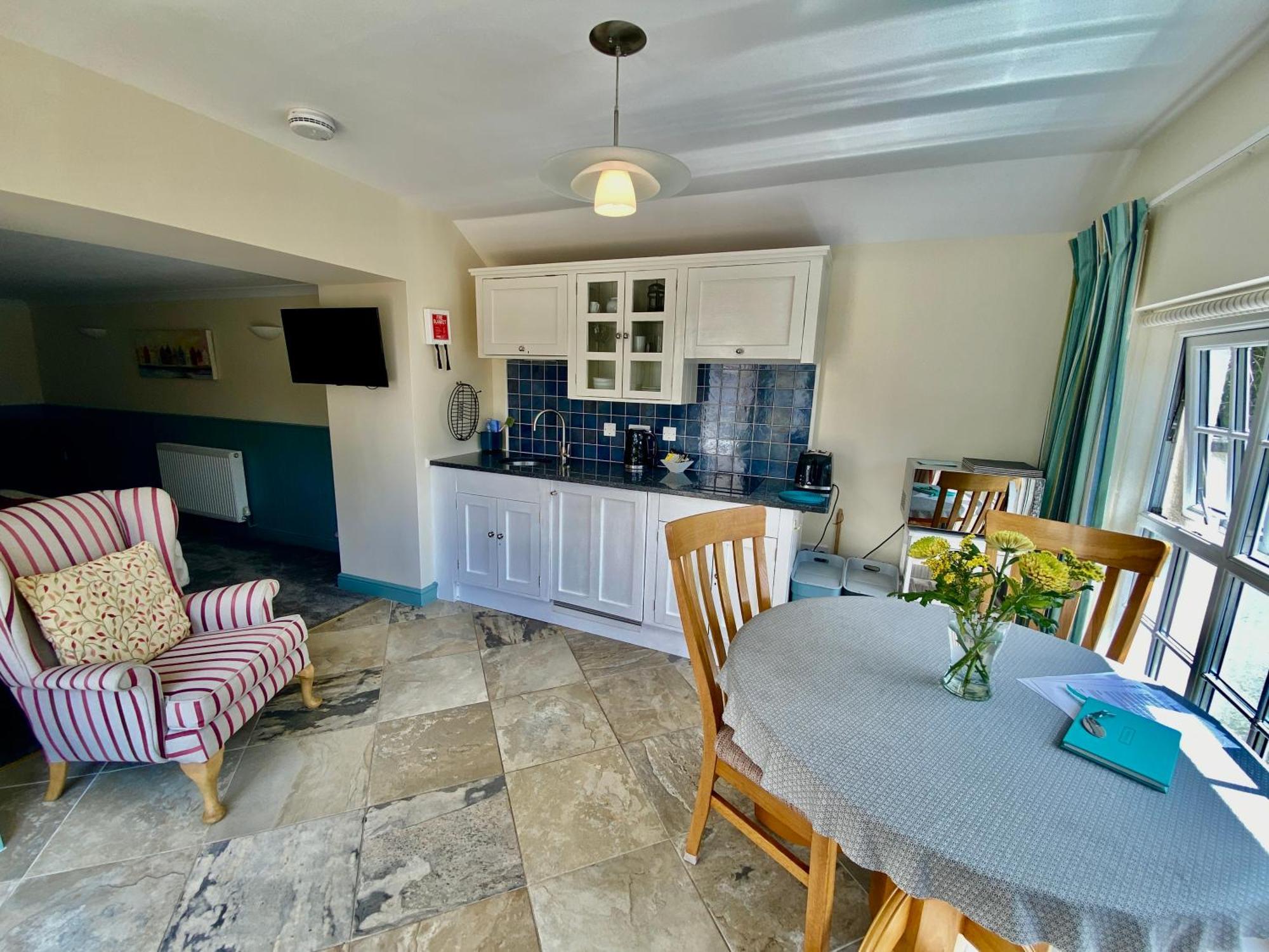 Lynwood House Self Contained Apartment Tregoney